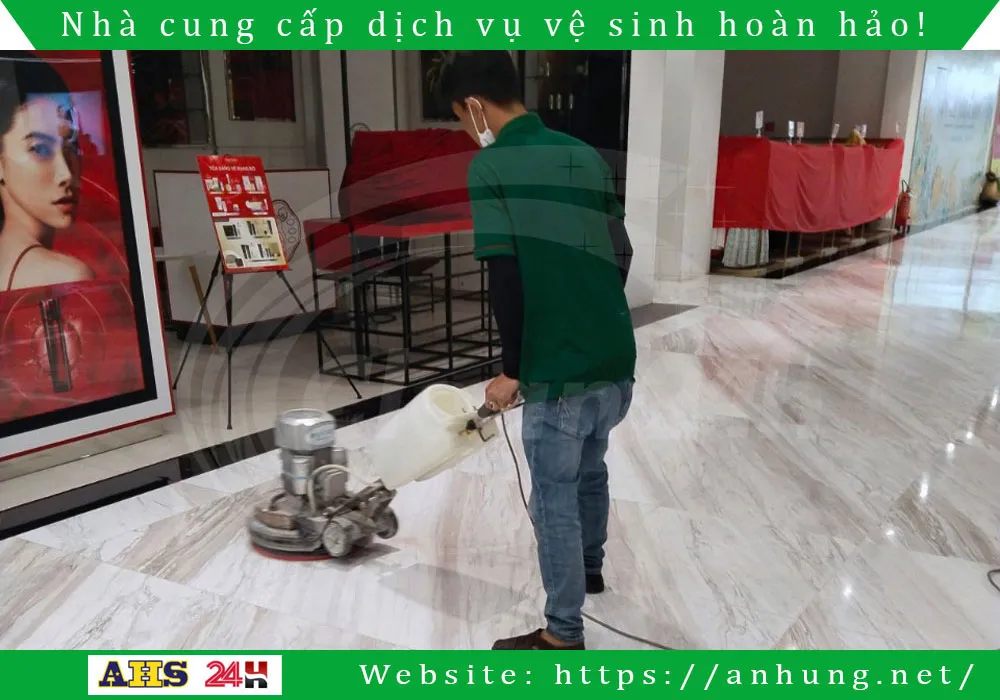 danh bong san da tu nhien